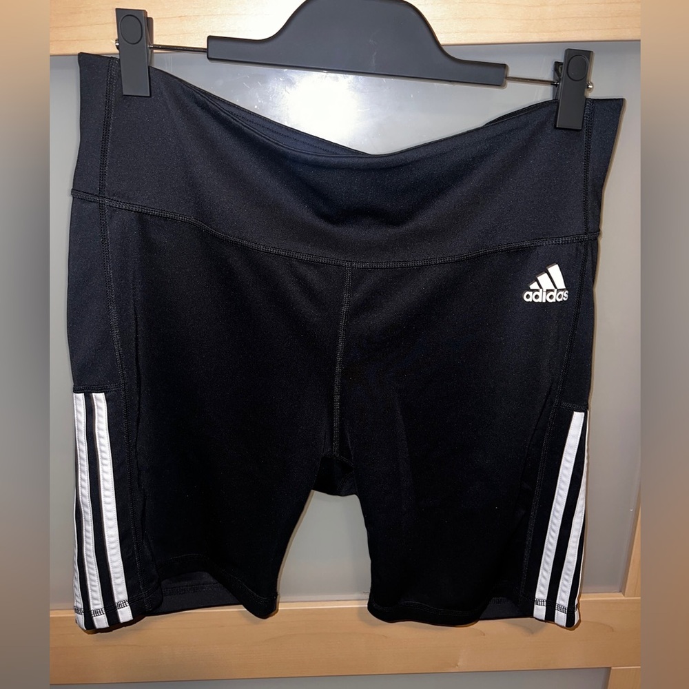 Adidas XL Aeroready PrimeGreen Black Bike Shorts